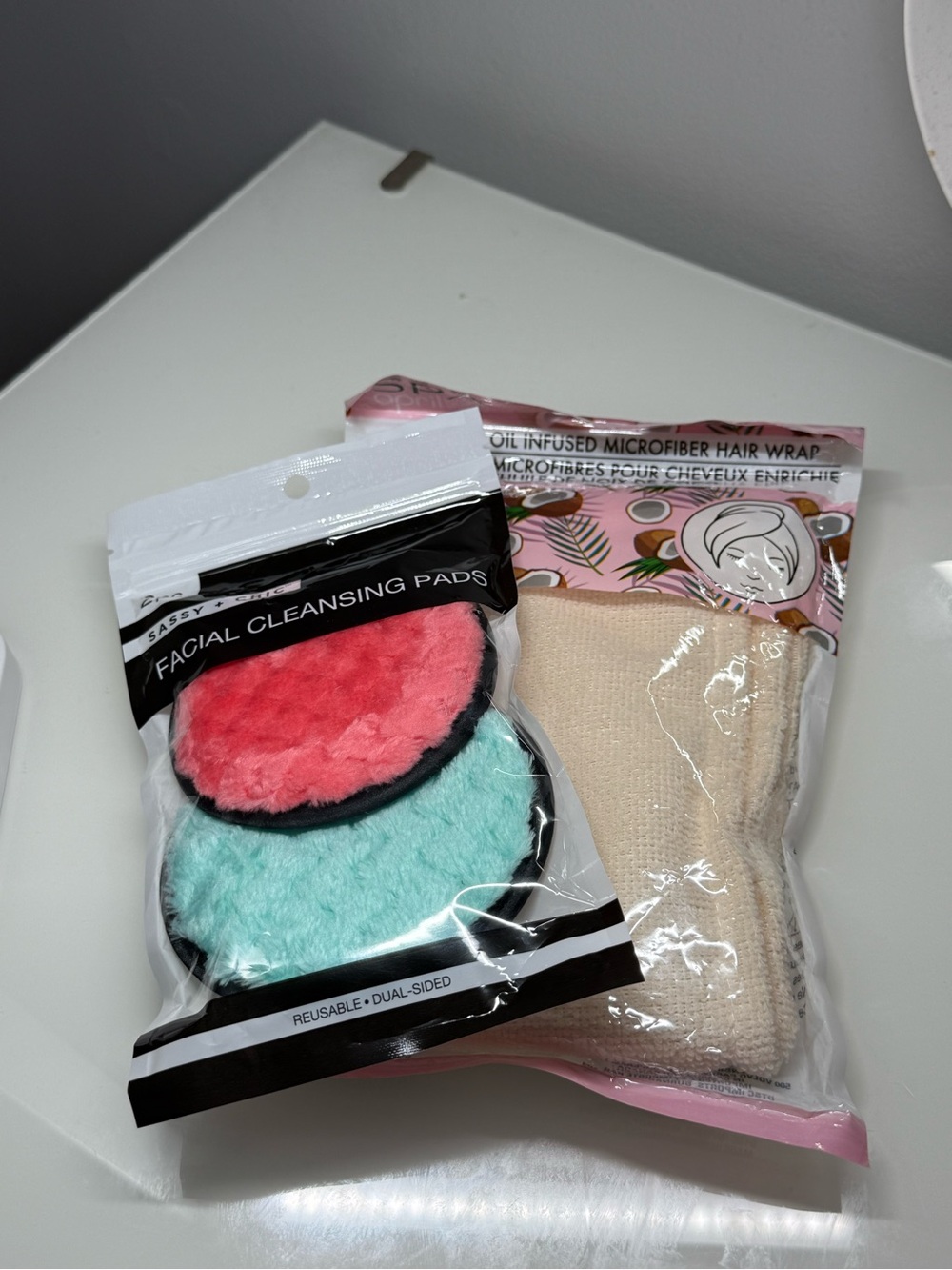 Facial Cleansing Pads & Microfiber Hair Wrap Set